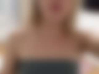 Live cam show with DenisseTinnin - BBW on Livezox