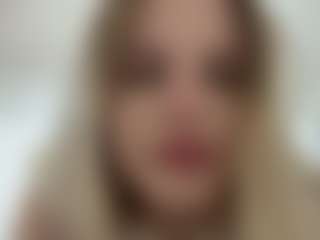 DenisseTinnin's Live Sex Cam Show