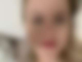 DenisseTinnin's Live Sex Cam Show