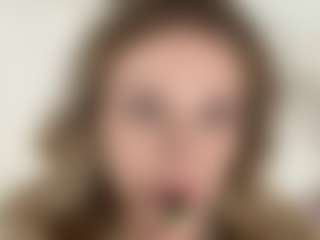 Live cam show with DenisseTinnin - New Squirt on Dolls Live
