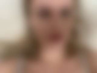 DenisseTinnin's Live Sex Cam Show