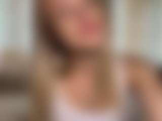 Live cam show with DenisseTinnin - Eating Pussy on Big Tits