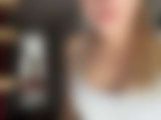 Live cam show with DenisseTinnin - Blue Eyes on Camsoda