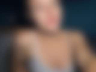 Live cam show with DenisseTinnin - Blue Eyes on Camsoda
