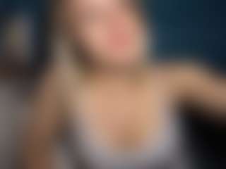 Live cam show with DenisseTinnin - Eating Pussy on Camsoda