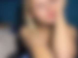 Live cam show with DenisseTinnin - Blonde Hair Amateur on Camsoda
