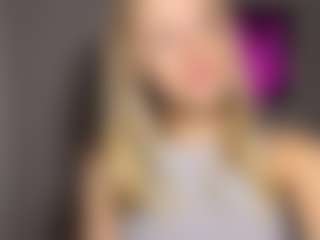 Live cam show with DenisseTinnin - Blonde Hair Amateur on fapnchat