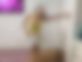 Live cam show with DenisseTinnin - Camel Toe on CSO-WL