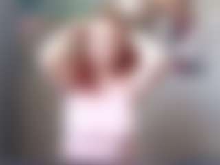 Udea's Live Sex Cam Show