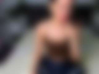 Ella-Butlerr's Live Sex Cam Show