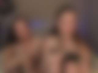 Ella's Live Sex Cam Show