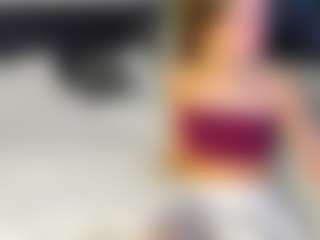 Ella's Live Sex Cam Show