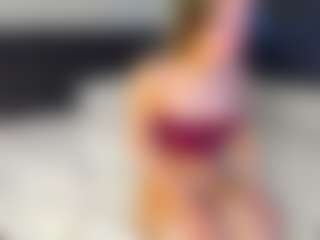 Live cam show with Ella - Orgasm on Dolls Live