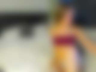 Live cam show with Ella - Upskirt on SpankPalCams