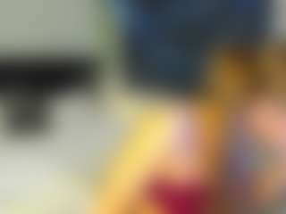 Live cam show with Ella - Flashing on Streamer API