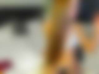 Ella's Live Sex Cam Show