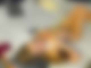 Live cam show with Ella - New Shaved Pussy on sexylive.show