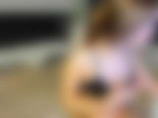 Ella's Live Sex Cam Show