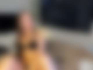 Ella's Live Sex Cam Show