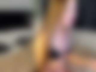 Ella's Live Sex Cam Show