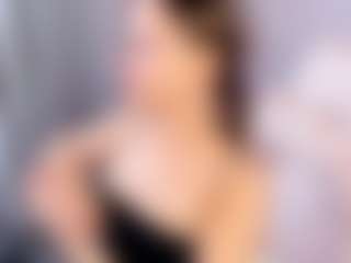 Live cam show with Ella - Slender on slutload