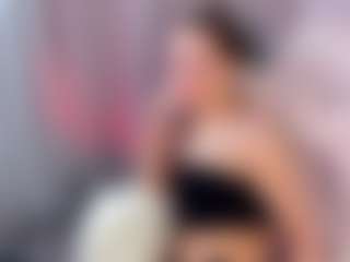 Ella's Live Sex Cam Show