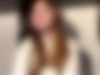 GenaGnagey's Live Sex Cam Show