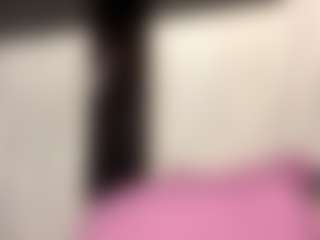 GenaGnagey's Live Sex Cam Show