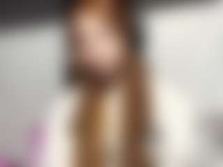 Live cam show with GenaGnagey - Dildo on sexylive.show