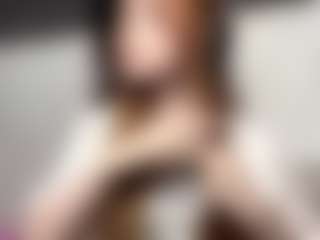 Live cam show with GenaGnagey - Facial Piercings on Streamer API