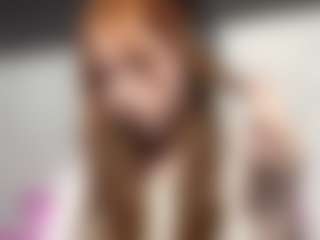 GenaGnagey's Live Sex Cam Show