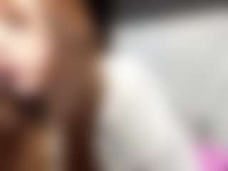 Live cam show with GenaGnagey - Squirt on 1on1-livenow