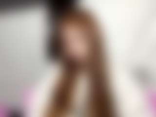 Live cam show with GenaGnagey - New Squirt on Mixed Magazine Live