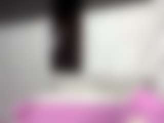 GenaGnagey's Live Sex Cam Show