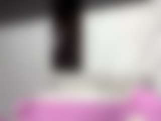 GenaGnagey's Live Sex Cam Show
