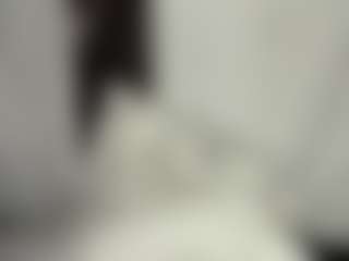 Live cam show with GenaGnagey - Full Nudity on Cam Slut