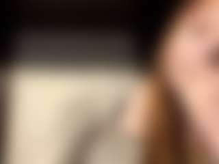 Live cam show with GenaGnagey - Public Red Hair on Dare Cams