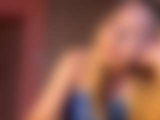 Live cam show with KhalilahReaver - Teen (18+) on justonemore.cc