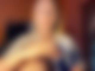 Live cam show with KhalilahReaver - Oil on Uber Horny