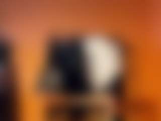Live cam show with KhalilahReaver - Teen (18+) on Sex Cam Show