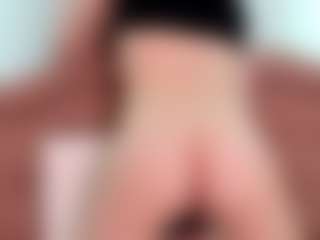 LianaJordanovich's Live Sex Cam Show