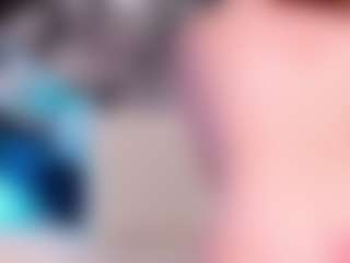 LianaJordanovich's Live Sex Cam Show