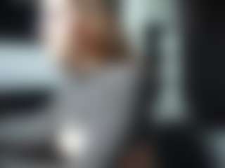 Live cam show with LianaJordanovich - Average on livesexfox.com