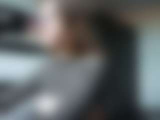 Live cam show with LianaJordanovich - Gray Eyes on hrnylive.com