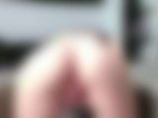 LianaJordanovich's Live Sex Cam Show