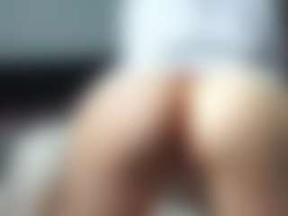 LianaJordanovich's Live Sex Cam Show