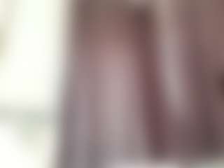 Live cam show with Camila - New Shaved Pussy on liverealitysex.com
