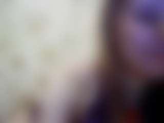 Live cam show with ShannonRavo - Middle Aged on UwU Esports