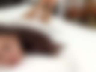 Live cam show with StephanieBumbalo - MILF on Sex Cam Show