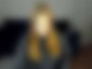 Live cam show with Vanessa-Sinclairr - Smoke on slutload